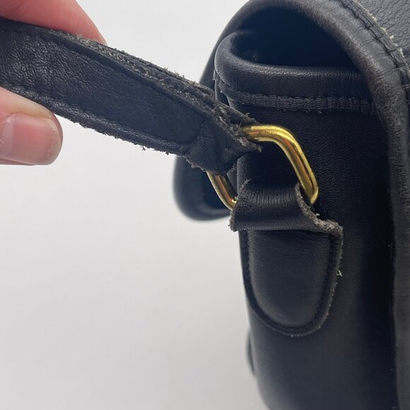 Vintage Coach Women’s Black Bag City F5M-9790 USA Crossbody Shoulder Turn Lock - Picture 3 of 16